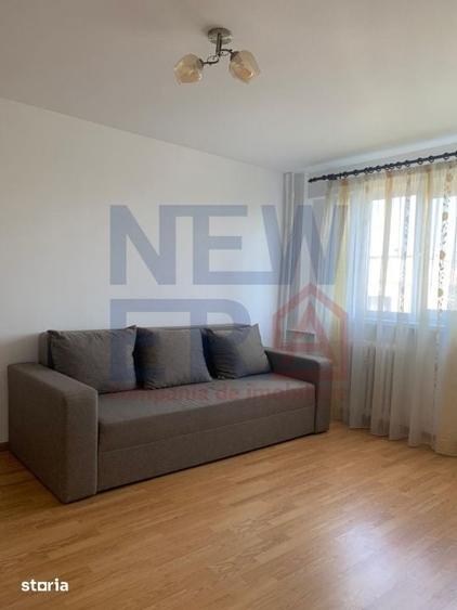 Apartament cu 2 camere semidecomandat în Berceni