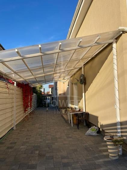 Casă individuală cu 4 camere cu Canalizare în Sub Arini