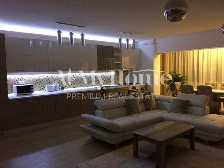 Apartament nou, spatios cu 3 camere, mobilat modern, parcare, - 8