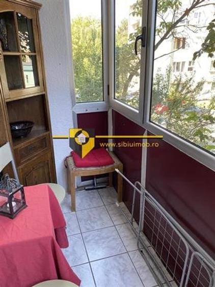 Apartament cu 2 camere semidecomandat în Central