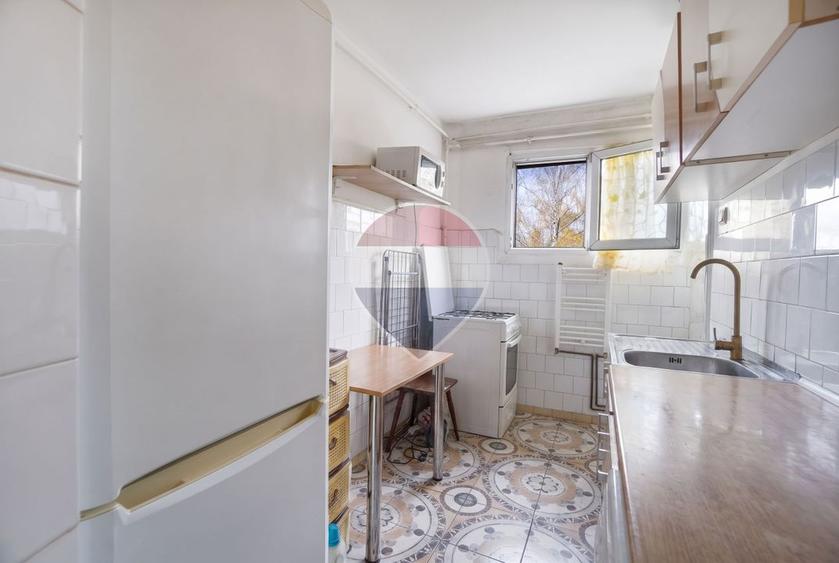 Apartament cu 2 camere semidecomandat, mobilat în Astra
