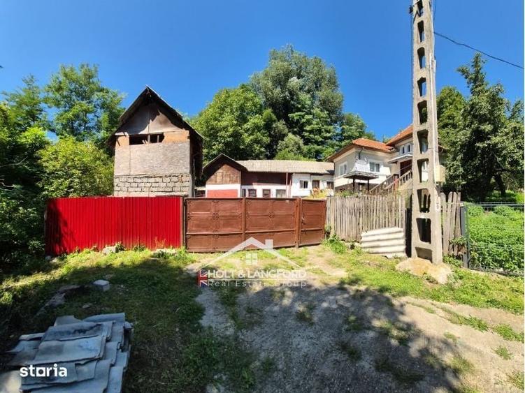 Casă cu 3 camere cu Teren 500 Mp în Central