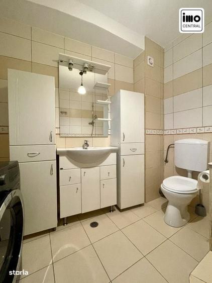Apartament cu 3 camere decomandat în Europa
