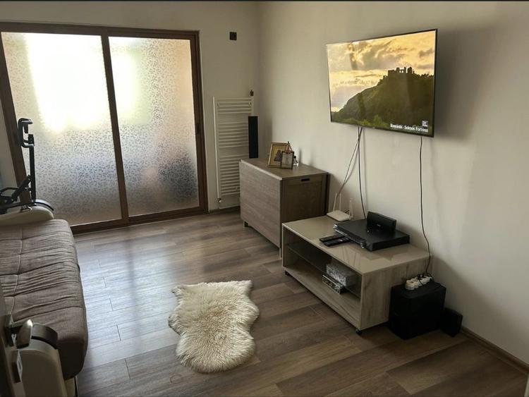 Apartament cu 2 camere decomandat în Mogoșoaia