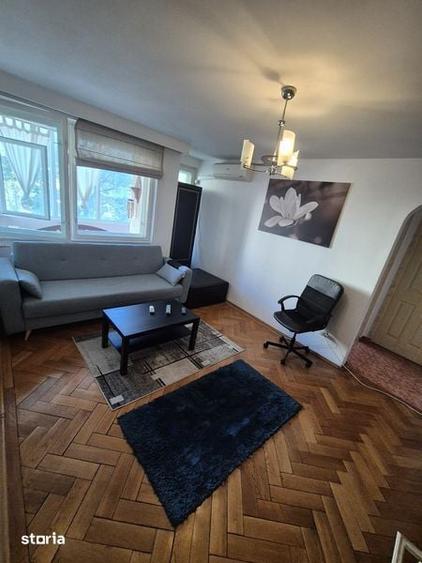 Inchiriez apartament cu 2 camere, zona Stefan cel Mare langa metrou - 1