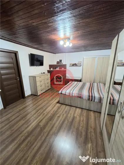 Casă cu 5 camere cu Teren 201 Mp în Central