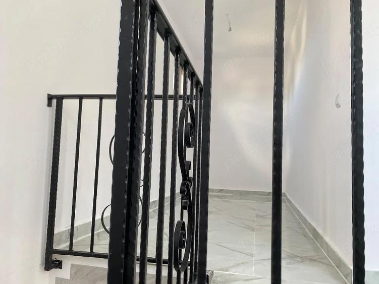 Casă cu Teren 200 Mp în Central