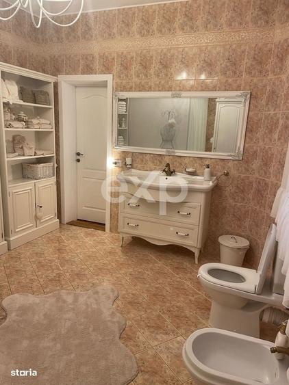Vila de lux 10 camere, 550 mp utili Micro 6, Targoviste, langa Sala - 1