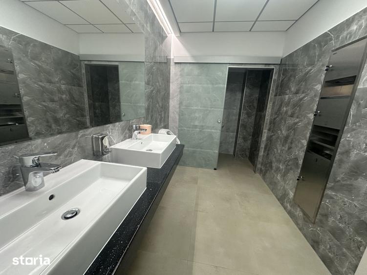 Spațiu comercial, de 3,600 mp, în Ultracentral