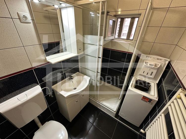 Apartament cu 2 camere decomandat în Ultracentral