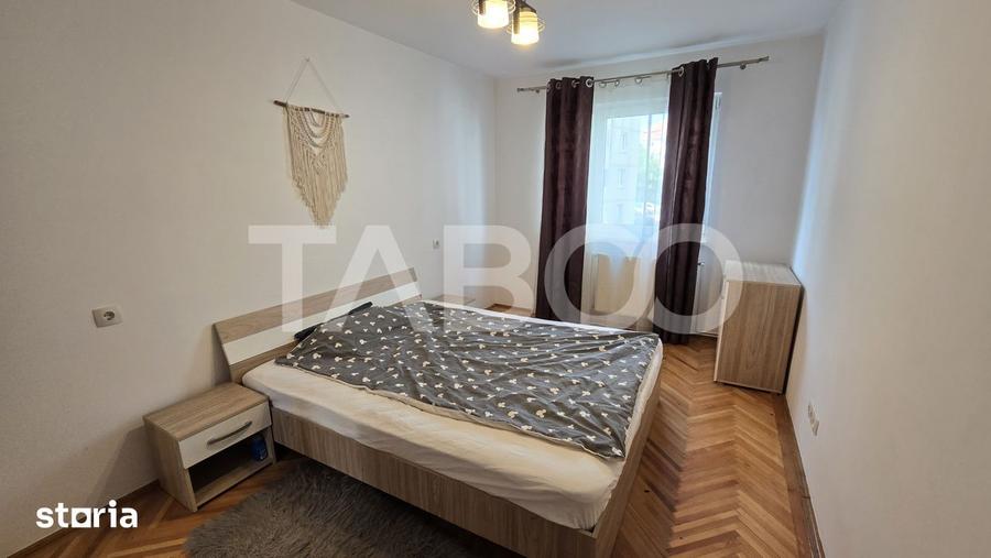 Apartament cu 3 camere decomandat, mobilat în Central