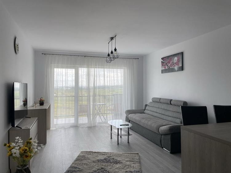Apartament cu 2 camere decomandat în Exterior Vest