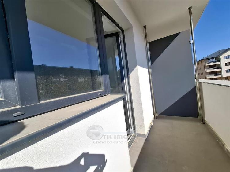 Apartament cu 3 camere decomandat în Galata