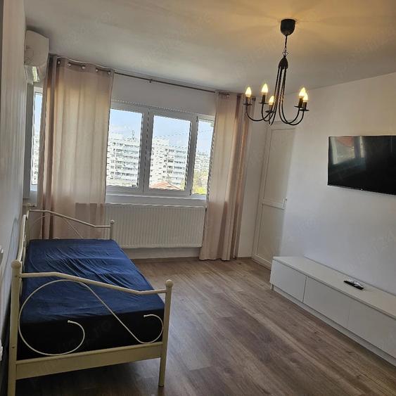 Apartament cu 2 camere semidecomandat în Bucureștii Noi