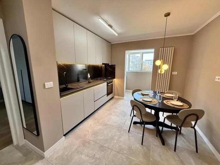 Apartament cu 2 camere decomandat, mobilat în Crângași