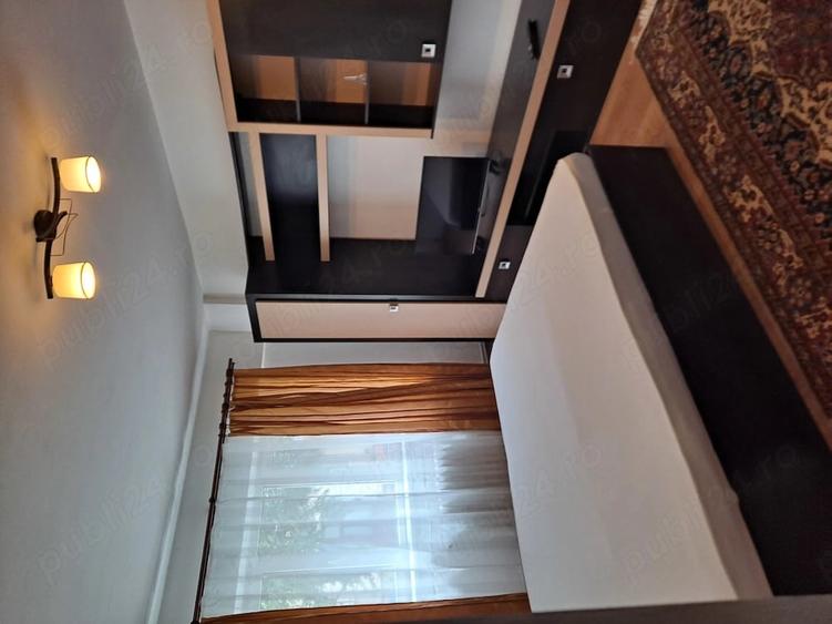 Apartament cu 3 camere decomandat în Hipodrom 3