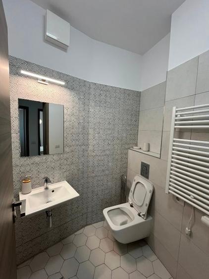 Apartament cu 3 camere decomandat în Take Ionescu