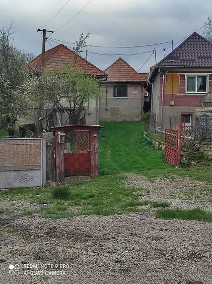 Casă cu 2 camere cu Teren 960 Mp în Ardeova