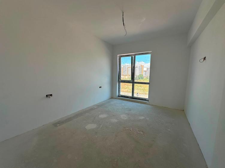 Apartament cu 2 camere semidecomandat în Berceni