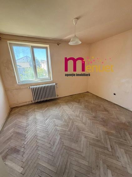 Apartament cu 2 camere nedecomandat în Central