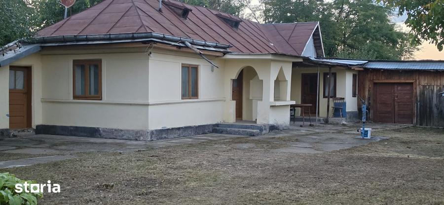 Casă cu 3 camere cu Teren 1125 Mp în Șerbănești
