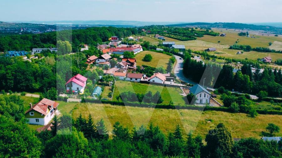 Teren Construcții intravilan de 2000 mp, în Central