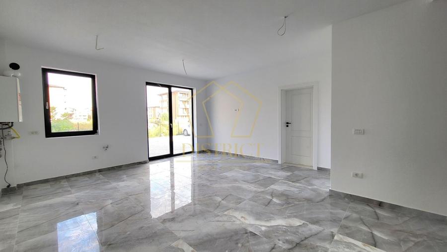 Apartament cu 2 camere semidecomandat în Giroc
