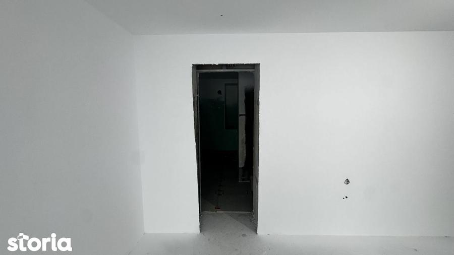 Apartament cu 3 camere în Unirii — fotografia 3