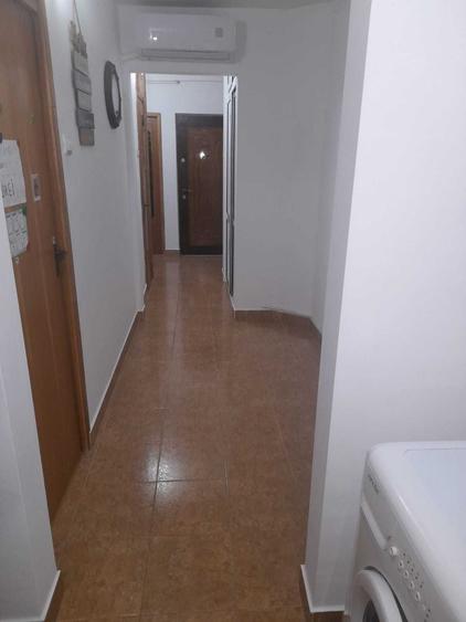 Apartament cu 3 camere decomandat în Popa Șapcă