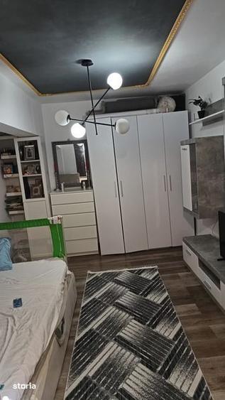 Apartament cu 2 camere decomandat în Siderurgiștilor