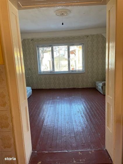Casă cu 2 camere în Semicentral