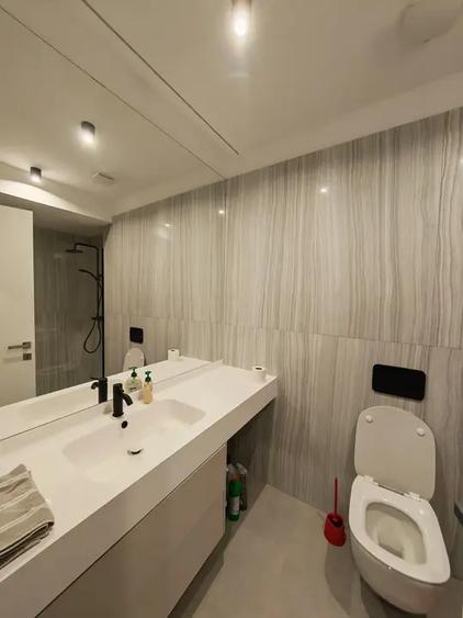 Apartament cu 2 camere decomandat, mobilat în Aviației