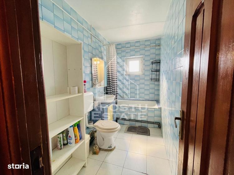 Apartament 3 Camere Spatios, 72 mp, Centrala & Clima | Zona Micalaca - 2