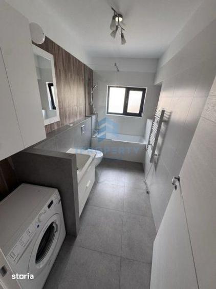 Casă cu 4 camere cu Teren 250 Mp în Tunari