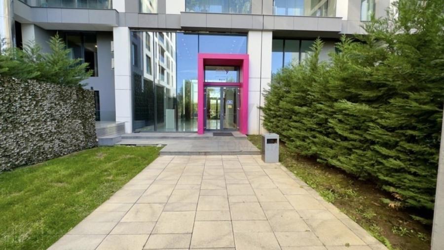 Apartament cu 2 camere decomandat în Pipera