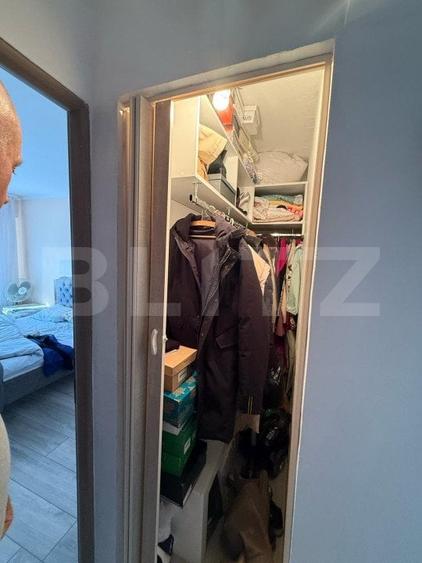 Apartament cu 4 camere decomandat, mobilat în Carpați 1