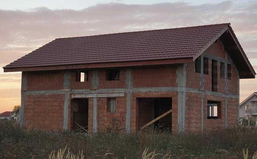 Casă cu 3 camere cu Teren 569 Mp în Săcălaz