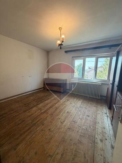 Apartament cu 2 camere decomandat în Brazda lui Novac