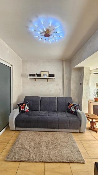 Apartament cu 2 camere decomandat în Mazepa 1