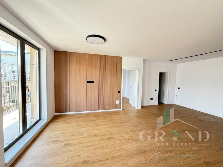 Apartament cu 2 camere semidecomandat în Florești