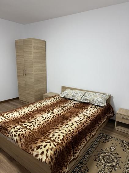 Garsonieră semidecomandată în Titan