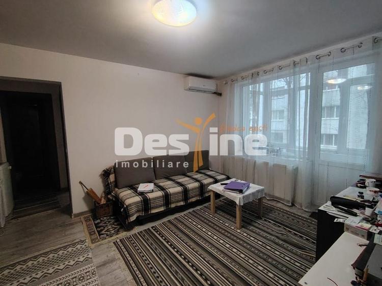 Apartament cu 3 camere semidecomandat, mobilat în Nord