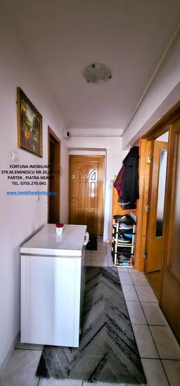 Apartament cu 2 camere decomandat în Calea Romanului