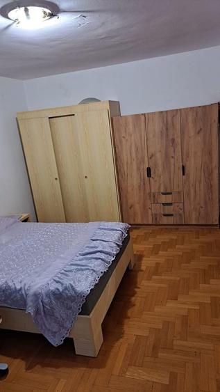 Apartament cu 2 camere semidecomandat, mobilat în Bucur Obor