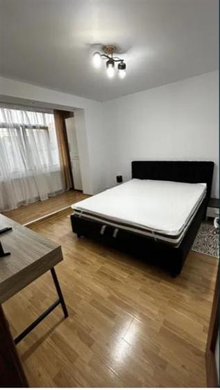 Apartament 2 camere de vanzare, semidecomandat, etajul 1 - Podu Ros - 4