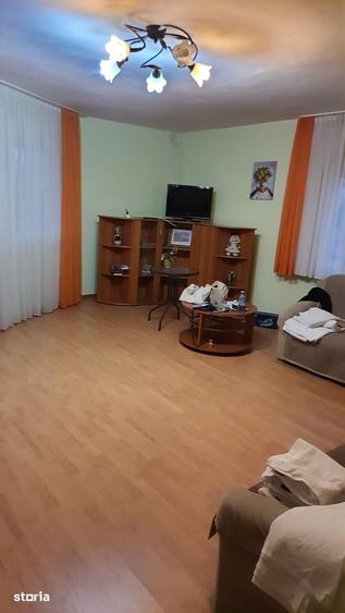 Casă cu Teren 500 Mp în Central