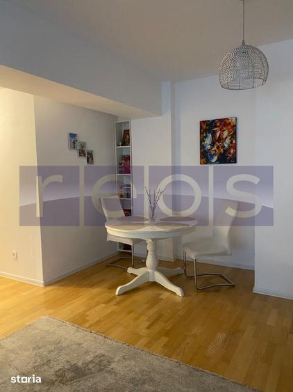 Apartament cu 3 camere în Dămăroaia