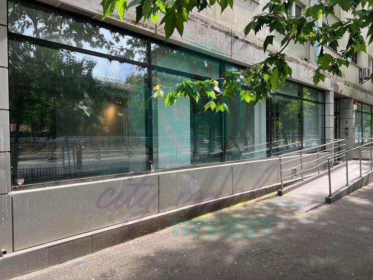 Spatiu comercial stradal - 5