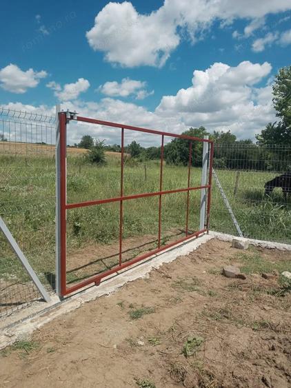Teren de 2200 mp, în Borcea