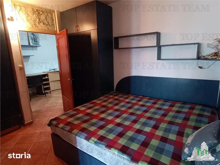 Garsonieră decomandată în Domenii